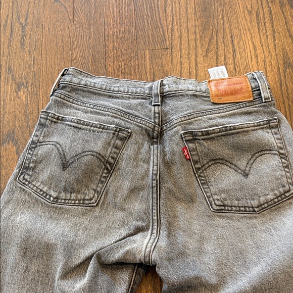 Levi's 501 Straight Gray Jeans W26 L26 - Picture 3 of 4